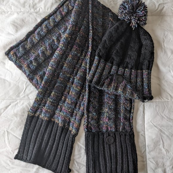 Women's Columbia Black Hat & Scarf w/ Pocket - Picture 1 of 8